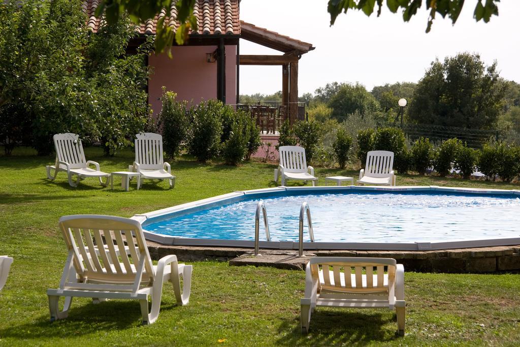 Relais Il Ciliegio Aparthotel Sorano  Buitenkant foto