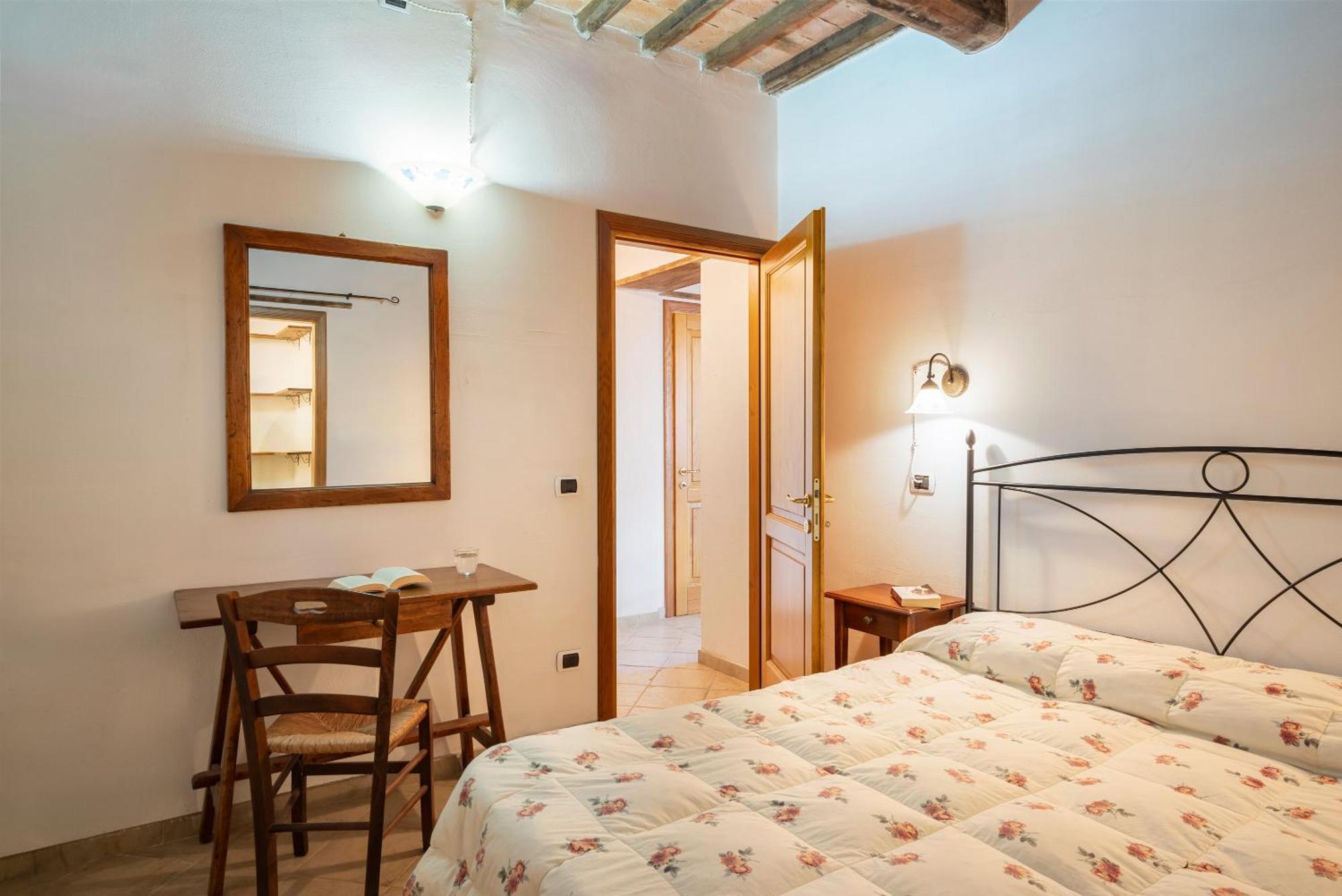 Relais Il Ciliegio Aparthotel Sorano  Buitenkant foto